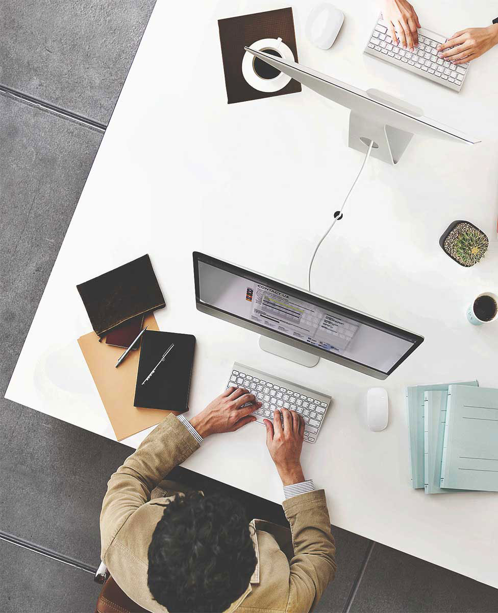 联系我们 (Image 1)